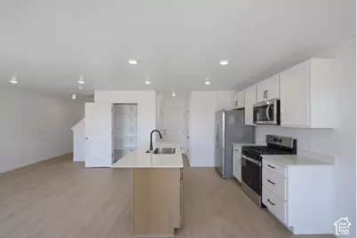 912 E Edinburgh Ave #1229, Lehi, UT 84048 - Photo 8