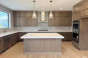 931 S Sparrow Rain Ct, Heber City, UT 84032 - Photo 2