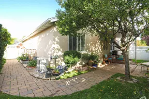 557 E Villager Ln, Midvale, UT 84047 - Photo 6