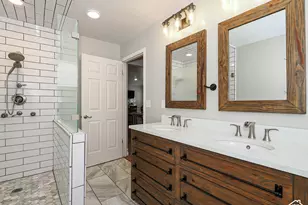 557 E Villager Ln, Midvale, UT 84047 - Photo 40