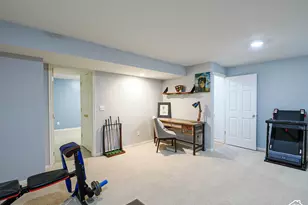 557 E Villager Ln, Midvale, UT 84047 - Photo 48