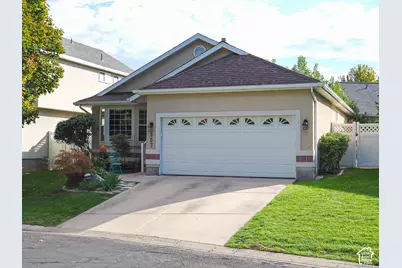 557 E Villager Ln, Midvale, UT 84047 - Photo 4