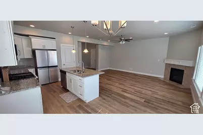 319 S Spanish Trails Blvd, Spanish Fork, UT 84660 - Photo 4