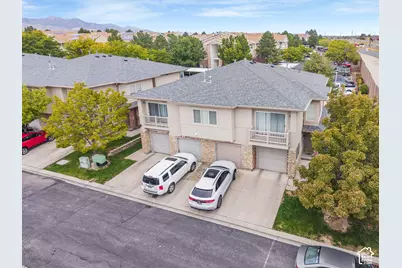 4836 W Stormy Meadow Dr, Riverton, UT 84096 - Photo 28