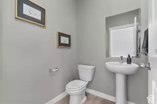 635 E Levengrove Dr, Lehi, UT 84048 - Photo 10