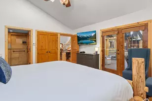 2275 E 6200 S, Holladay, UT 84121 - Photo 24