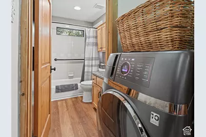 2275 E 6200 S, Holladay, UT 84121 - Photo 64