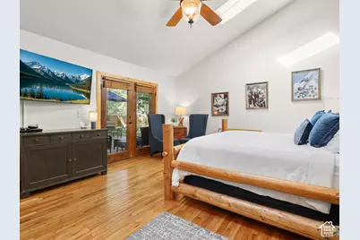 2275 E 6200 S, Holladay, UT 84121 - Photo 22