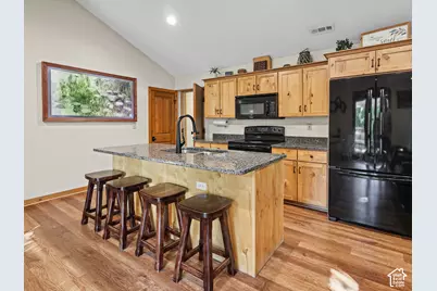 2275 E 6200 S, Holladay, UT 84121 - Photo 60