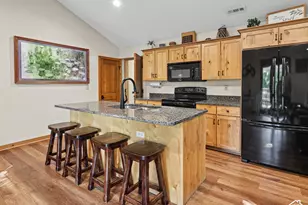 2275 E 6200 S, Holladay, UT 84121 - Photo 60
