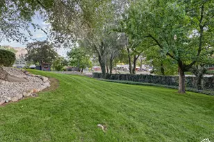 2275 E 6200 S, Holladay, UT 84121 - Photo 76