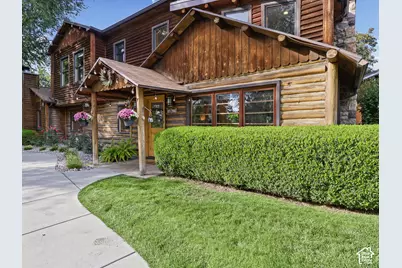 2275 E 6200 S, Holladay, UT 84121 - Photo 4