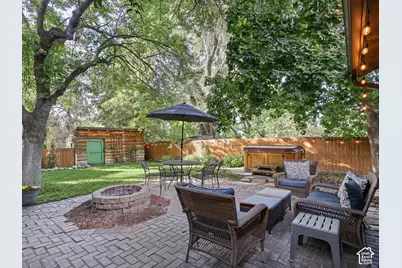 2275 E 6200 S, Holladay, UT 84121 - Photo 96