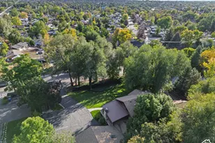 2275 E 6200 S, Holladay, UT 84121 - Photo 110