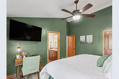 2275 E 6200 S, Holladay, UT 84121 - Photo 42