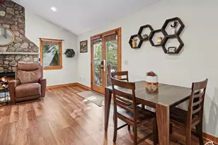 2275 E 6200 S, Holladay, UT 84121 - Photo 56
