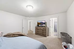8985 S Heights Dr E, Sandy, UT 84094 - Photo 24