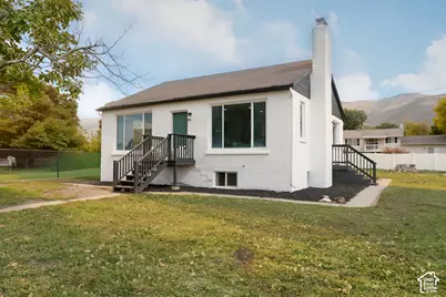 165 S 100 E, Kaysville, UT 84037 - Photo 2