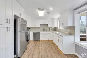 4310 S 1920 Rd W, Taylorsville, UT 84129 - Photo 6