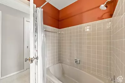 4993 S Regency St, Holladay, UT 84117 - Photo 30