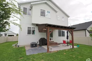4448 E Harvest Crop Dr, Eagle Mountain, UT 84005 - Photo 12