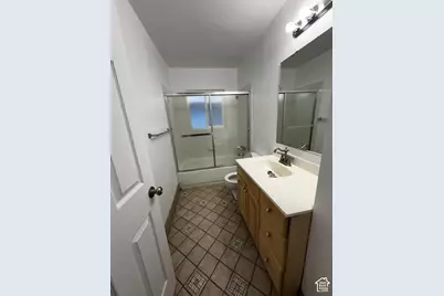 4869 W Coriander Dr, Kearns, UT 84118 - Photo 8