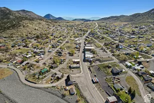371 W Evans St, Eureka, UT 84628 - Photo 14