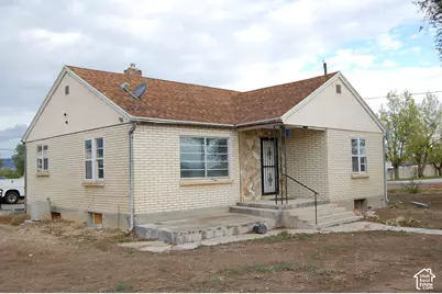95 N 100 E, Centerfield, UT 84622 - Photo 2