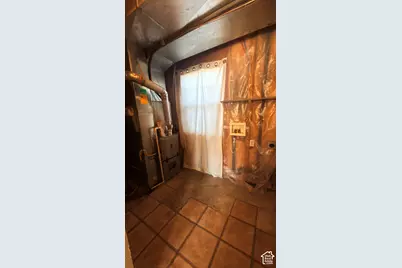 1491 W 2500 St S, Woods Cross, UT 84087 - Photo 16