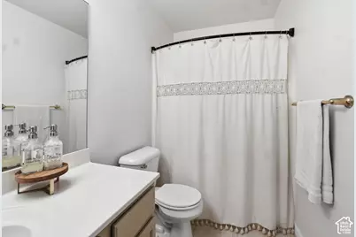 1599 W Dowry Ct S, Taylorsville, UT 84123 - Photo 32