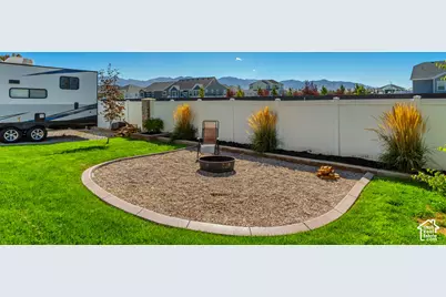 637 W Mulberry St N, Stansbury Park, UT 84074 - Photo 36