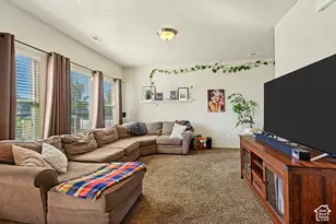 637 W Mulberry St N, Stansbury Park, UT 84074 - Photo 4