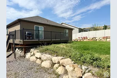 1666 W Foxberry Rd, Santaquin, UT 84655 - Photo 30