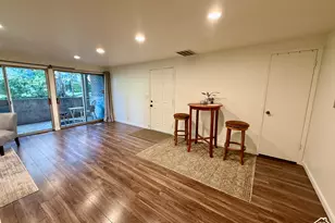8120 S Cottonwood Hills Circle, Sandy, UT 84094 - Photo 12