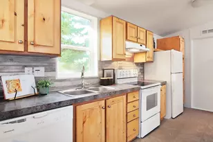 3061 S Edgemont Dr, Garden City, UT 84028 - Photo 4