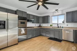 9750 S Indian Ridge Dr, Sandy, UT 84092 - Photo 18