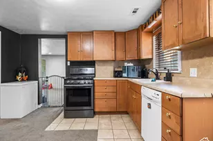 486 E 1000 S, Springville, UT 84663 - Photo 6