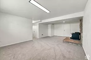 43 W Paula Cir S, Sandy, UT 84070 - Photo 22