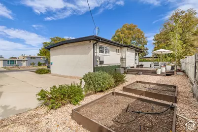 1239 W Andrew Ave S, Salt Lake City, UT 84104 - Photo 36