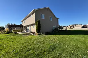 304 W 400 S, Hyde Park, UT 84318 - Photo 46