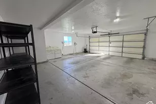 304 W 400 S, Hyde Park, UT 84318 - Photo 18