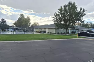 3893 S Bobolink St, Salt Lake City, UT 84123 - Photo 14