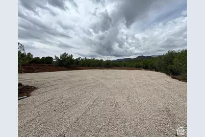 3842 S Canyon Cv #310, New Harmony, UT 84757 - Photo 12