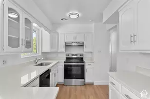 1656 S 35 E, Bountiful, UT 84010 - Photo 8