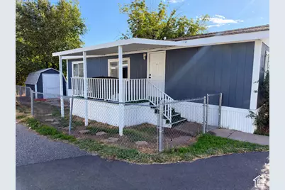174 N Cushing Way E, Layton, UT 84041 - Photo 2