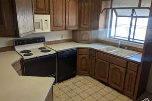 644 W Lamplighter Wy, Riverdale, UT 84405 - Photo 24