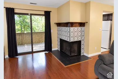 9186 S Jefferson Pl, Sandy, UT 84070 - Photo 2
