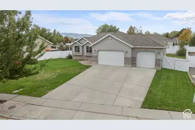 923 N 140 W, American Fork, UT 84003 - Photo 4