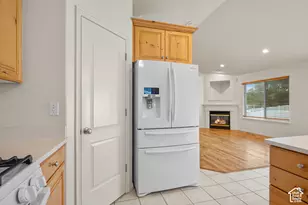 923 N 140 W, American Fork, UT 84003 - Photo 12