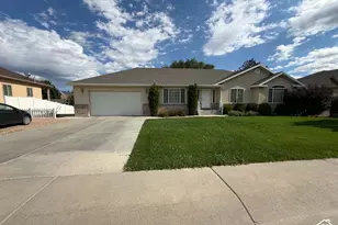 190 N Balsam Wy, Price, UT 84501 - Photo 2